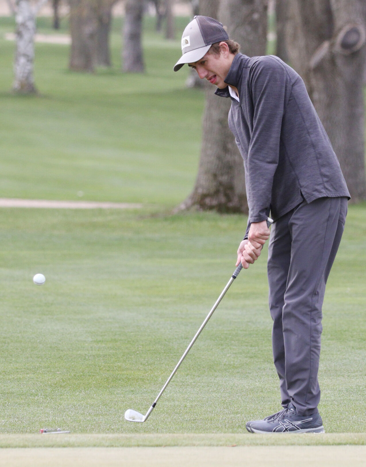 p04-16-21HHSgolfBauer.jpg